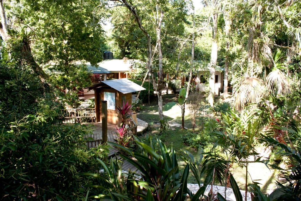 Hotel Jaguar Inn Tikal Ngoại thất bức ảnh