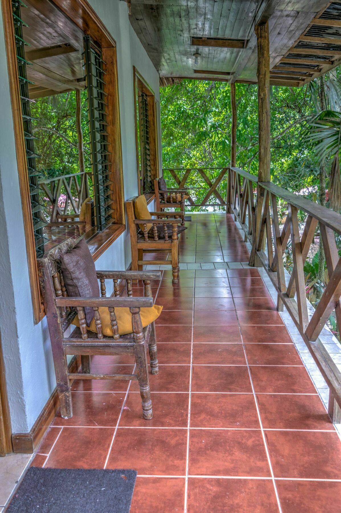 Hotel Jaguar Inn Tikal Ngoại thất bức ảnh
